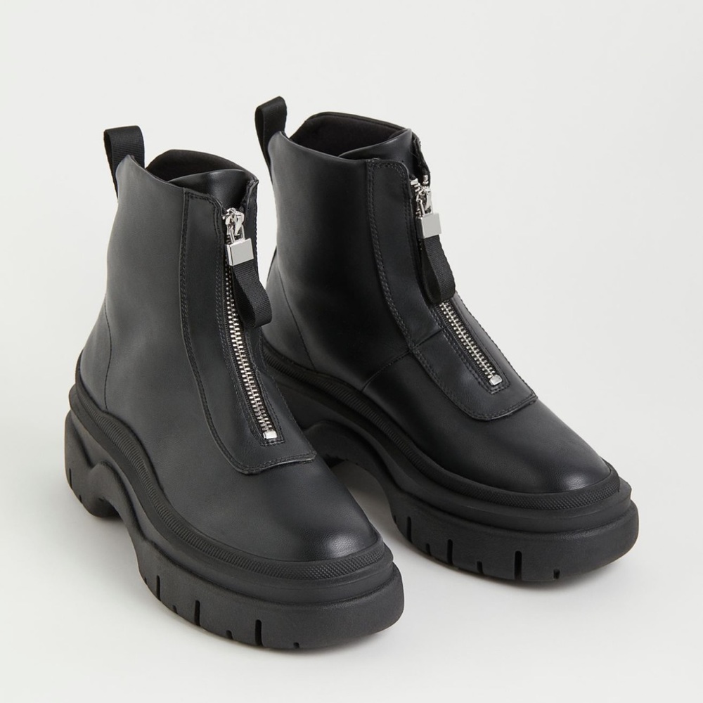 H&M Chelsea heavy boots